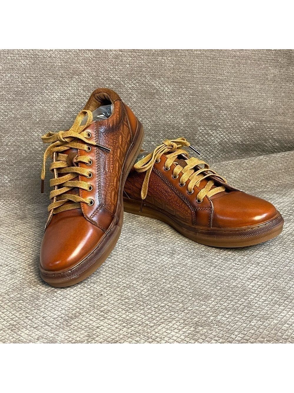 Arkbird Fashion Sneakers, Originals Casual Lace-up Oxford Shoes size 9 like new